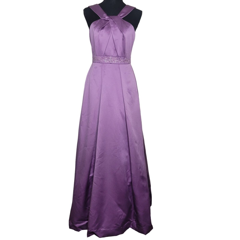 David's Bridal Satin Beaded Halter Wisteria Bridesmaid Formal Ball Gown Dress✨️4